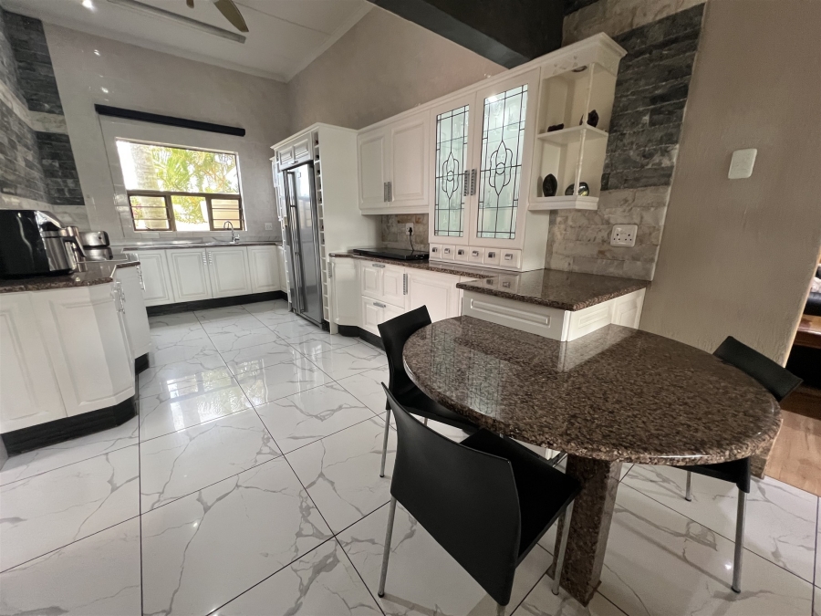 4 Bedroom Property for Sale in Bonnie Doone Eastern Cape